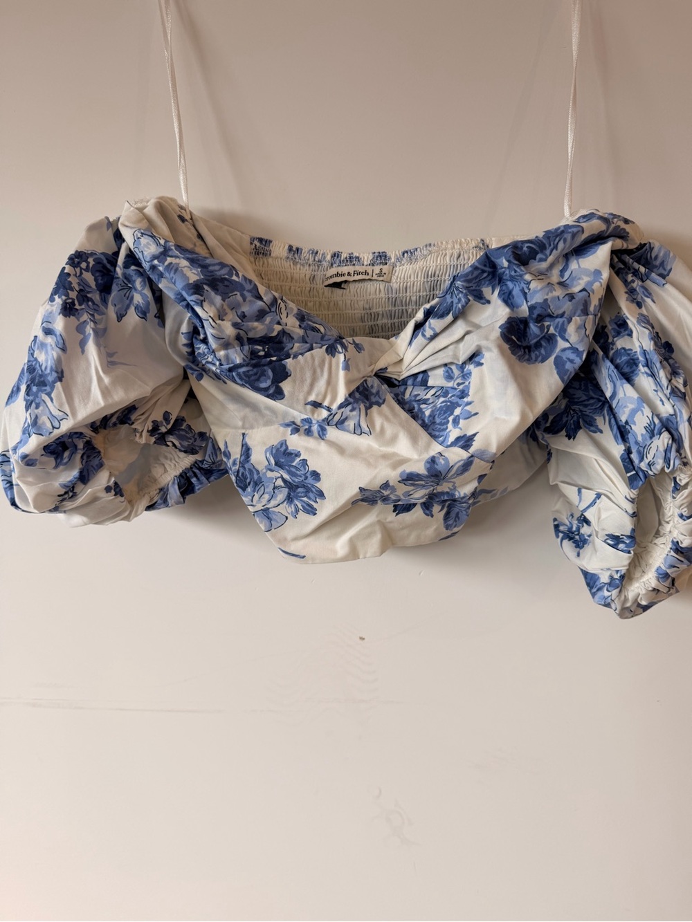 Abercrombie & Fitch White and Blue Floral Accent Fabric